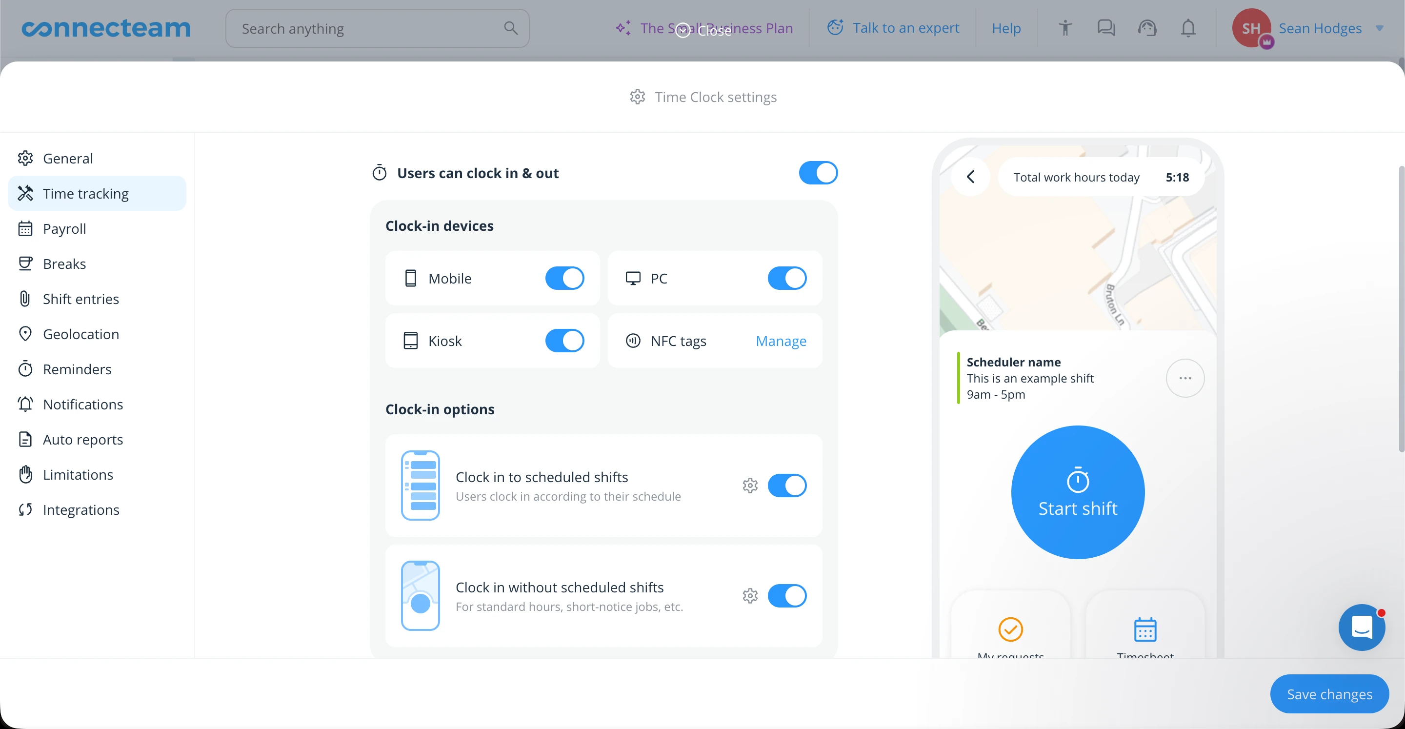 Connecteam clock-in method options and settings
